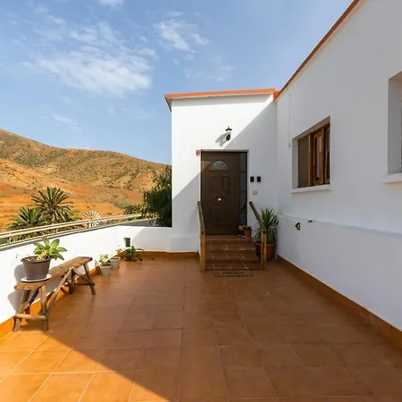 Сasa de vacaciones Epifanio Rural 3br House - Views & Terrace *